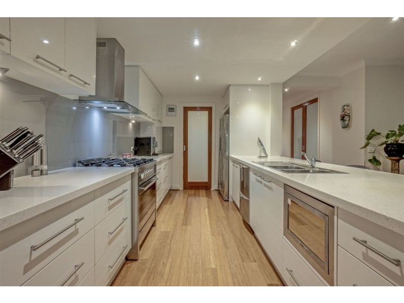 391 Boardwalk Boulevard, Point Cook VIC 3030