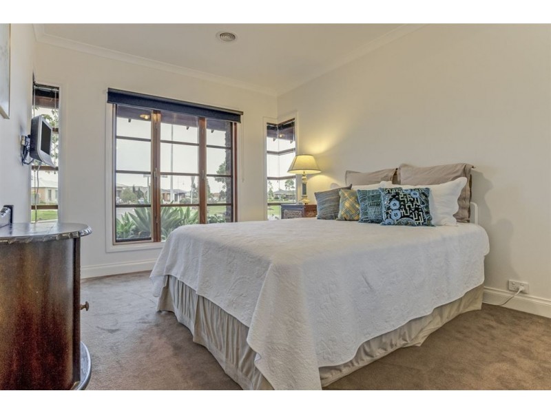 391 Boardwalk Boulevard, Point Cook VIC 3030