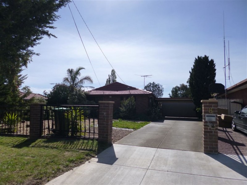 8 Pitta Close, Werribee VIC 3030