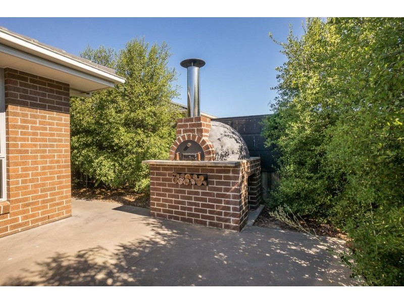 51 Springleaf Road, Tarneit VIC 3029