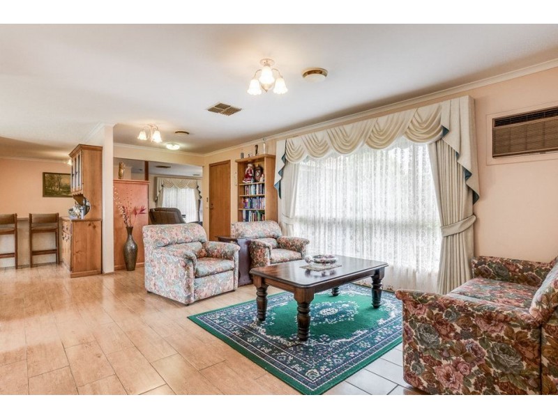 19 St Andrews Drive, Werribee VIC 3030