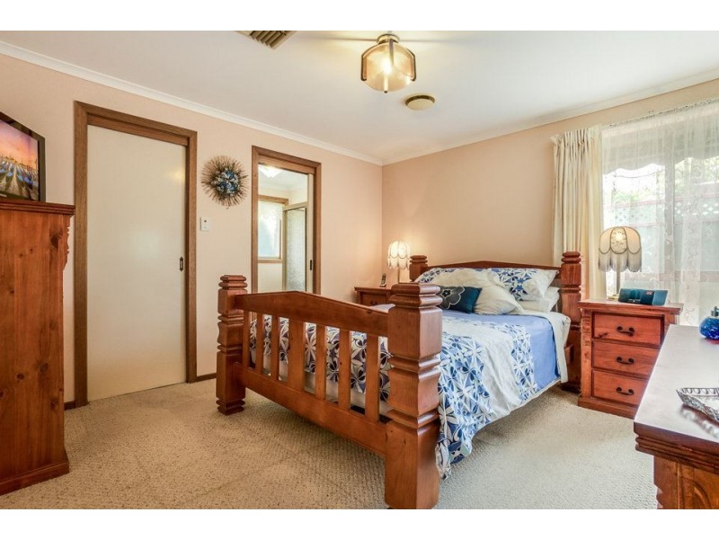 19 St Andrews Drive, Werribee VIC 3030