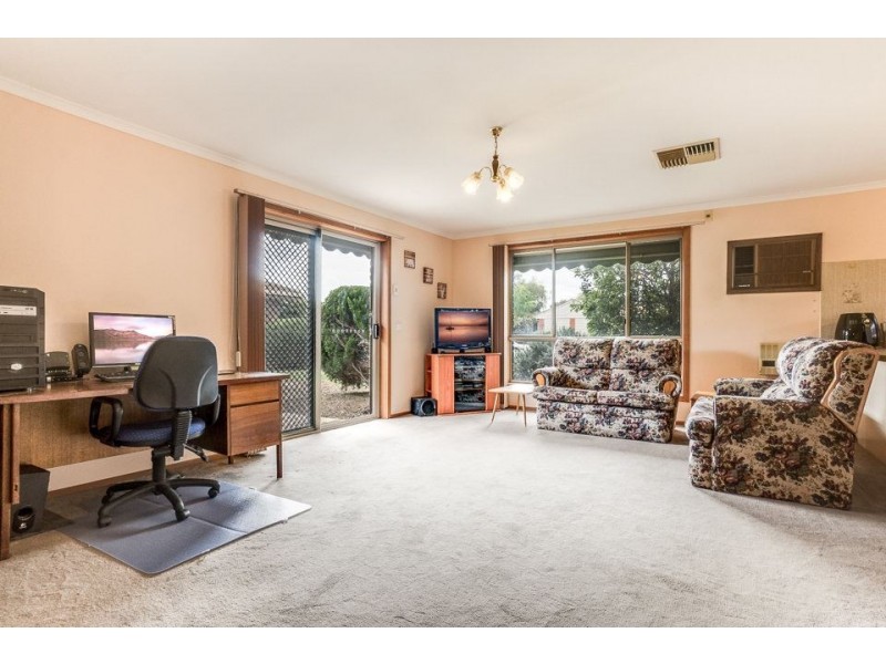 19 St Andrews Drive, Werribee VIC 3030