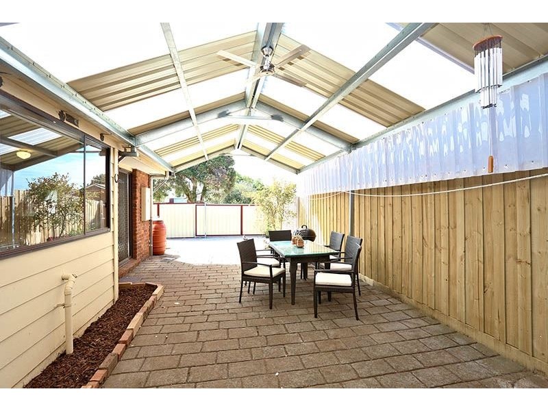 2 Courtney Avenue, Hoppers Crossing VIC 3029