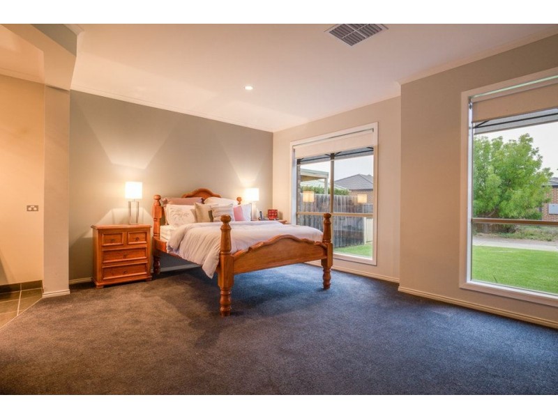 5 Keats Court, Truganina VIC 3029
