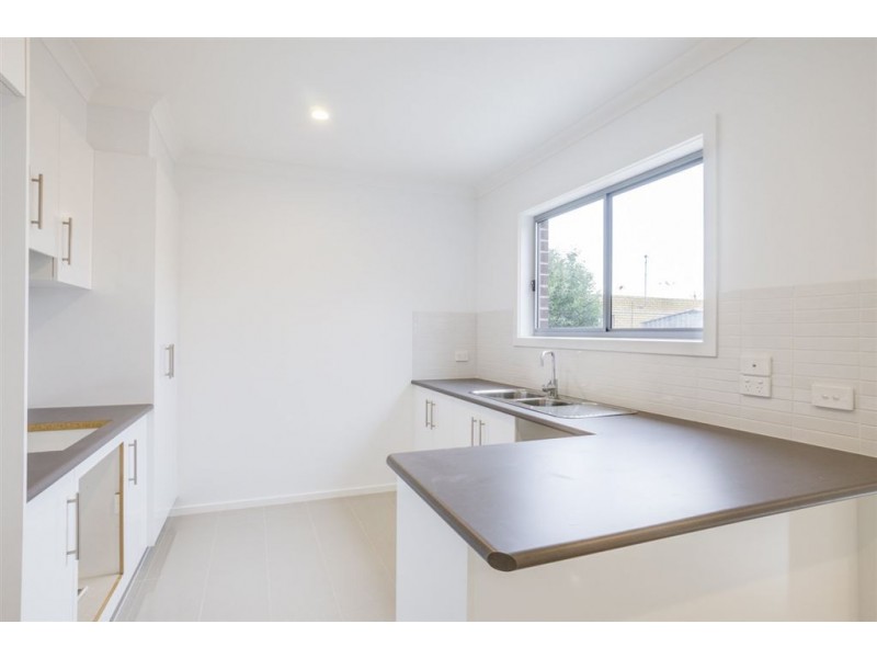 .2/40 Yaraan Street, Bell Park VIC 3215