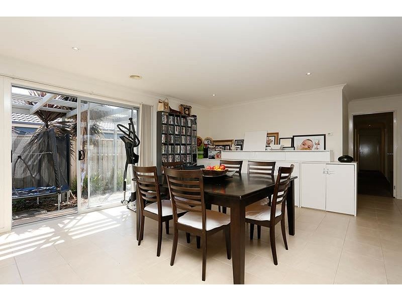 2 Hydrangea Drive, Point Cook VIC 3030
