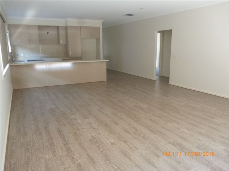 29 Victor King Drive, Point Cook VIC 3030