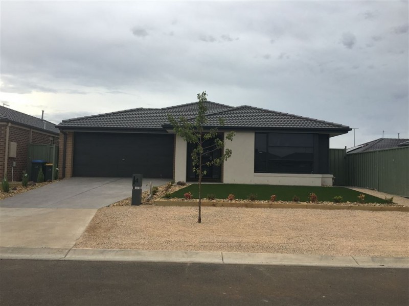 4 Mopane Circuit, Wyndham Vale VIC 3024