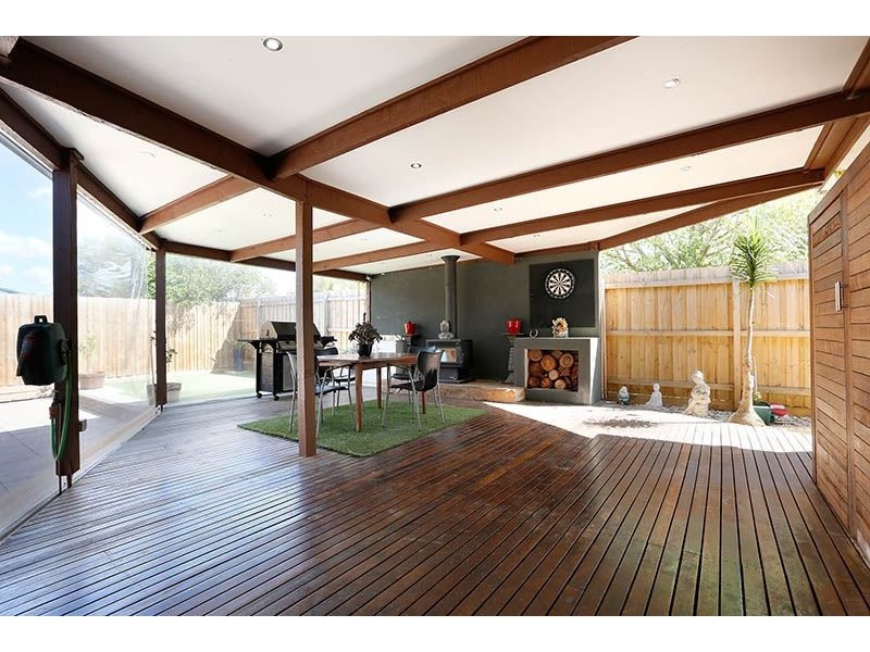 11 Norfolk Court, Werribee VIC 3030