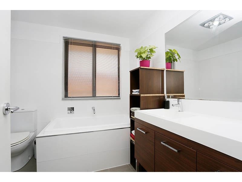 11 Norfolk Court, Werribee VIC 3030