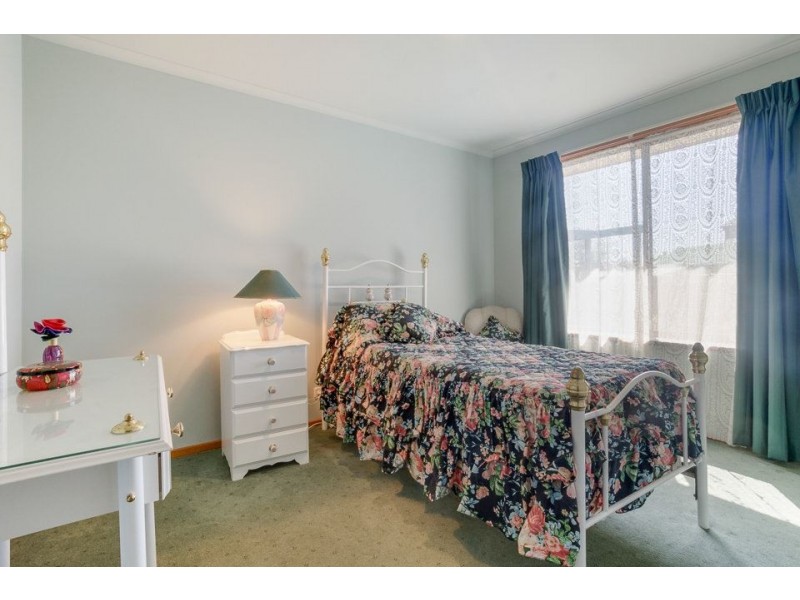 16 Crofton Court, Hoppers Crossing VIC 3029