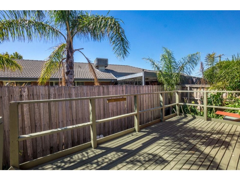 16 Crofton Court, Hoppers Crossing VIC 3029