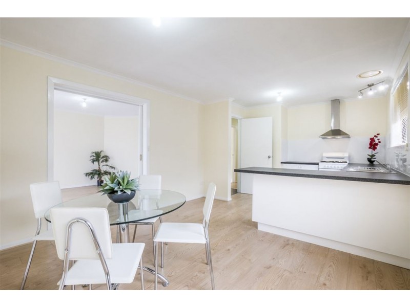 1/15 Egret Court, Werribee VIC 3030