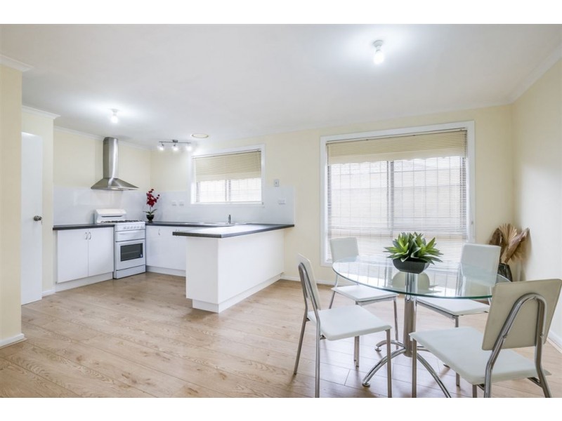 1/15 Egret Court, Werribee VIC 3030