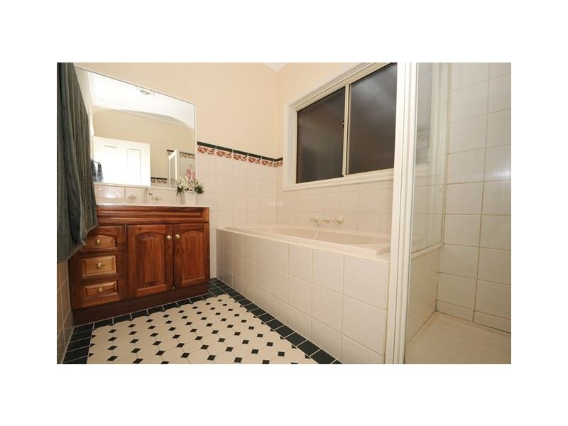 31B Meadow Way, Tarneit VIC 3029