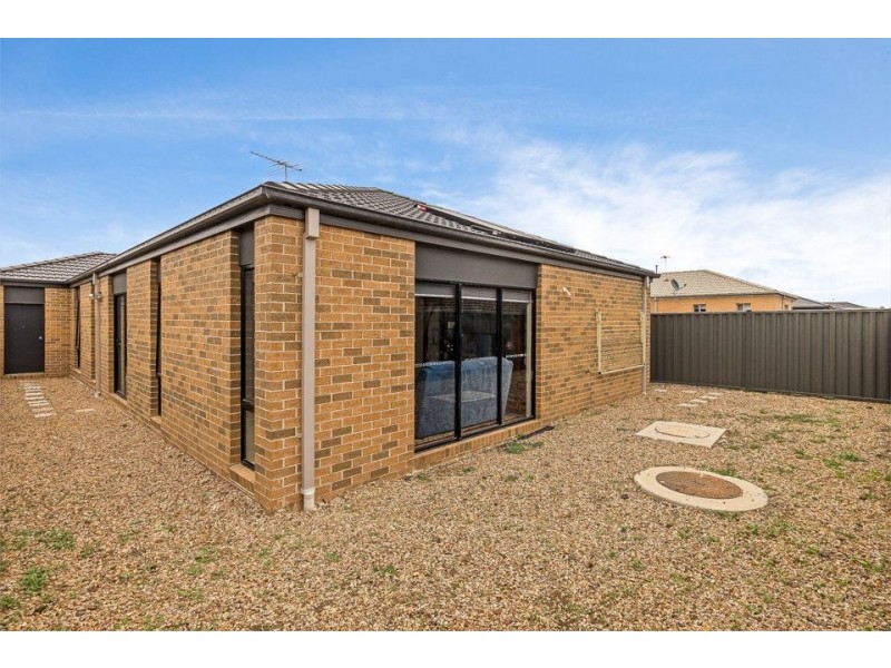 15 Manning Circuit, Tarneit VIC 3029