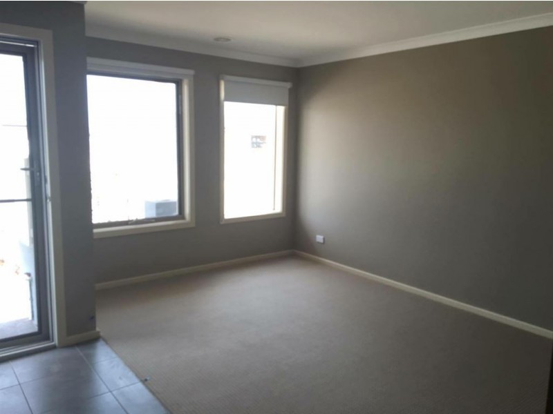 11 Dundas Road, Wyndham Vale VIC 3024