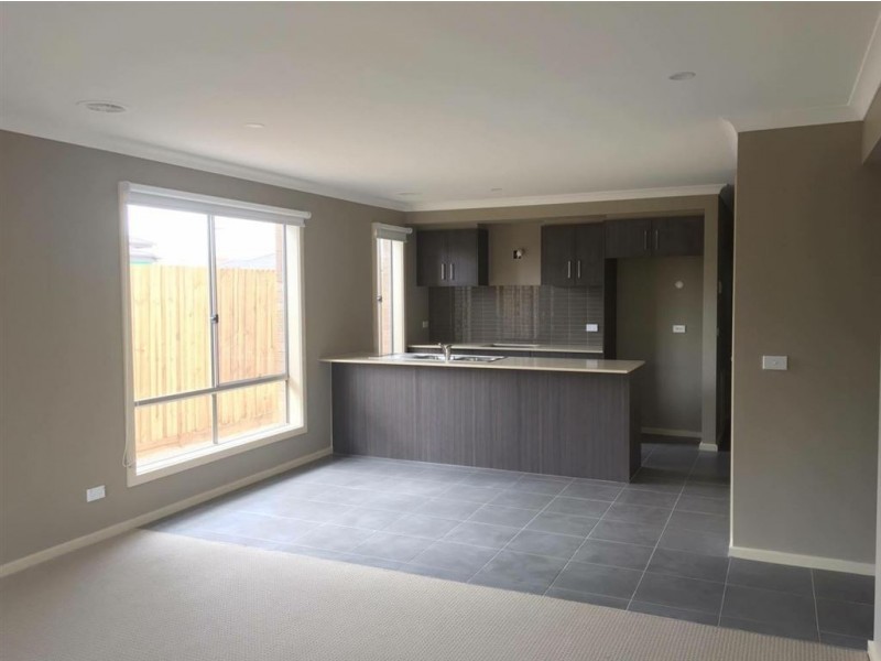 11 Dundas Road, Wyndham Vale VIC 3024