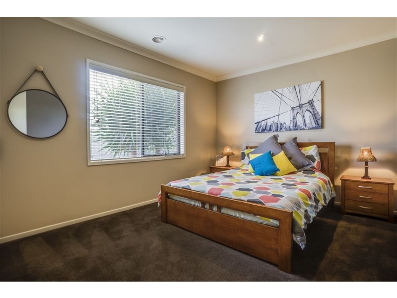 7 Omeo Terrace, Wyndham Vale VIC 3024