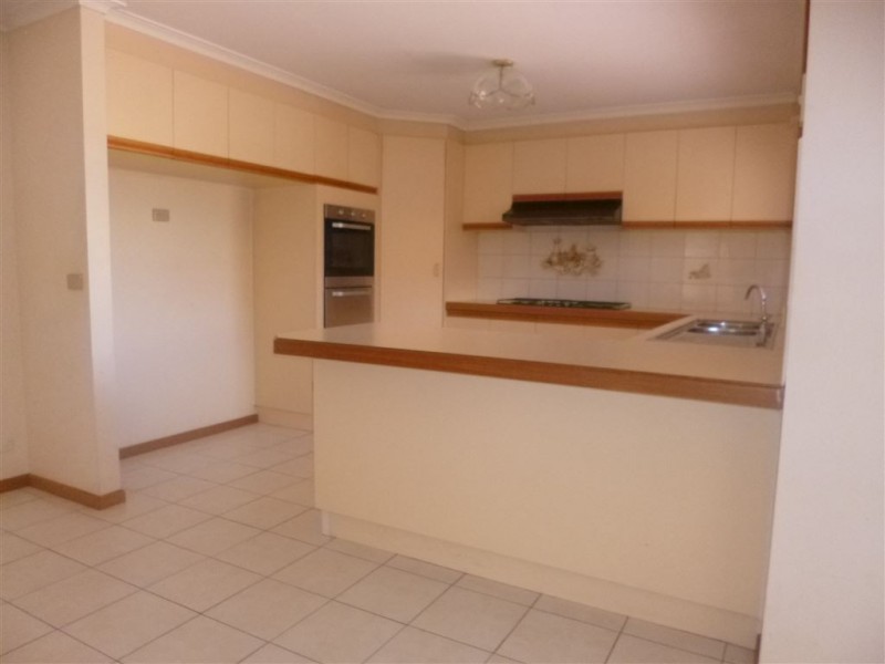 41 Bartlett Crescent, Hoppers Crossing VIC 3029