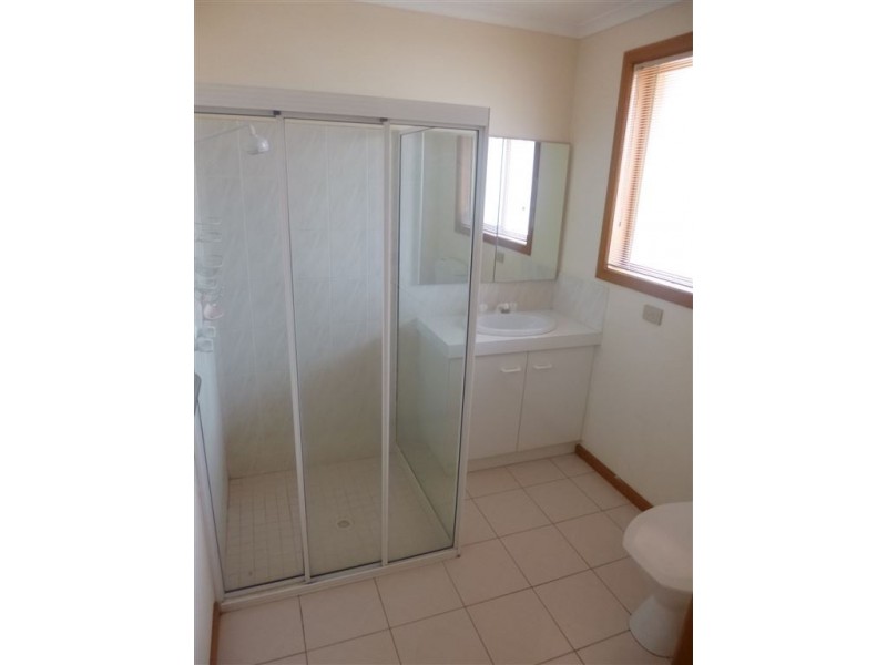 41 Bartlett Crescent, Hoppers Crossing VIC 3029