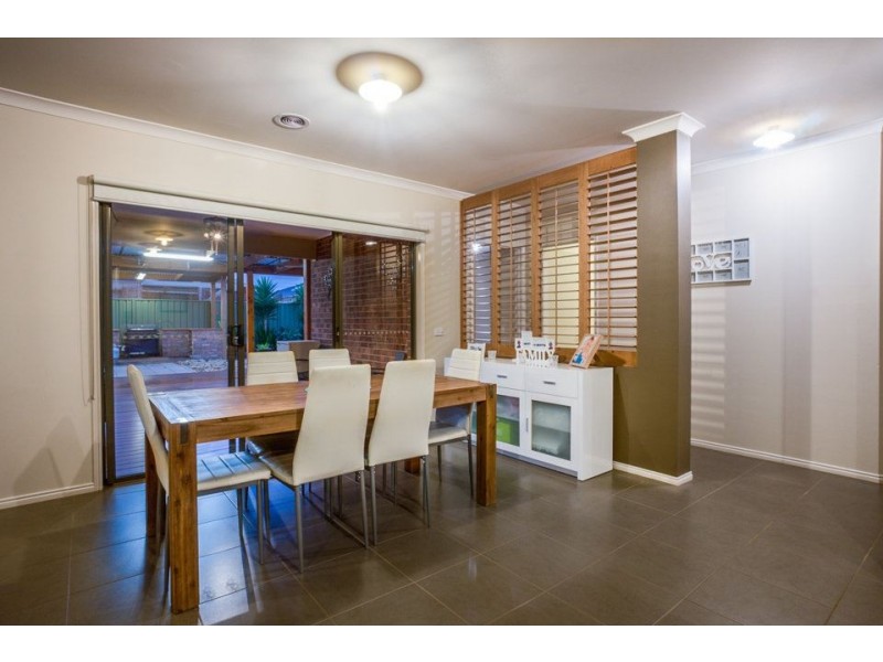 9 Langley Avenue, Wyndham Vale VIC 3024