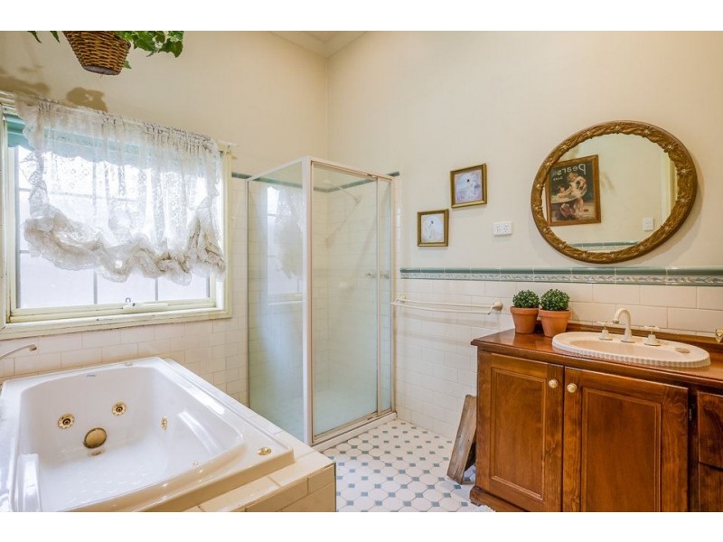 1 Rothwell Road, Little River VIC 3211
