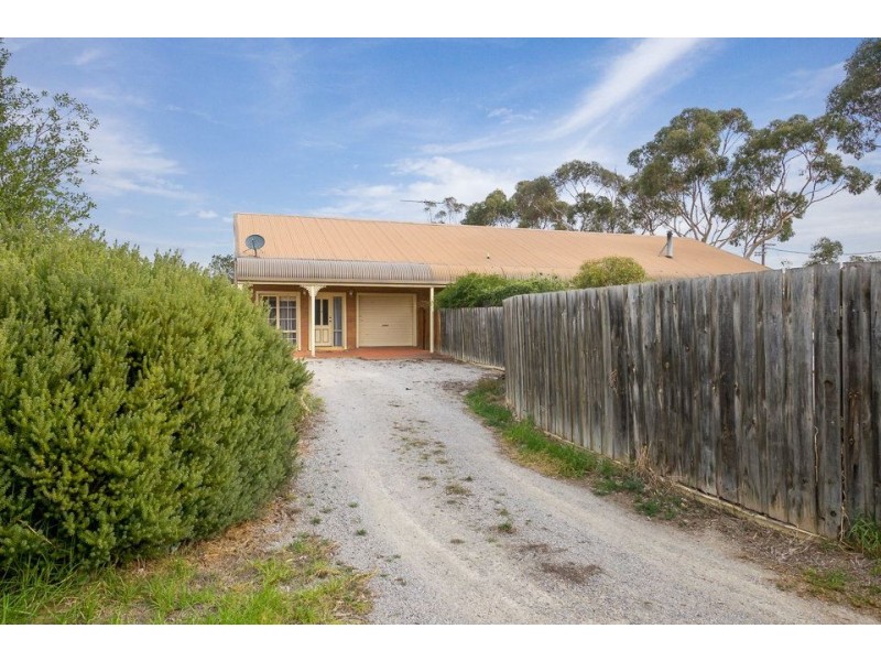 1 Rothwell Road, Little River VIC 3211