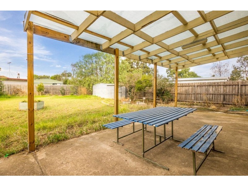 1 Rothwell Road, Little River VIC 3211