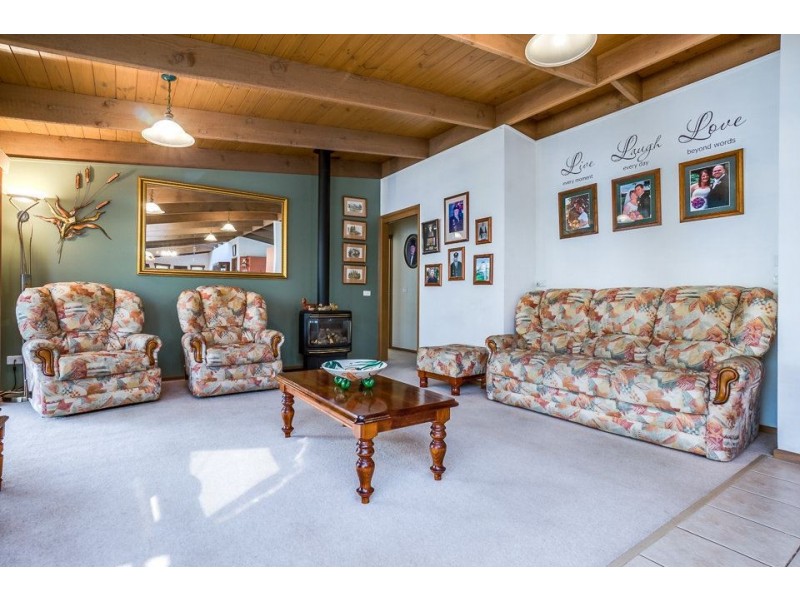 15 Gabrielle Close, Werribee VIC 3030