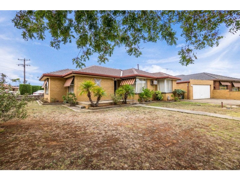 11 Baden Drive, Hoppers Crossing VIC 3029