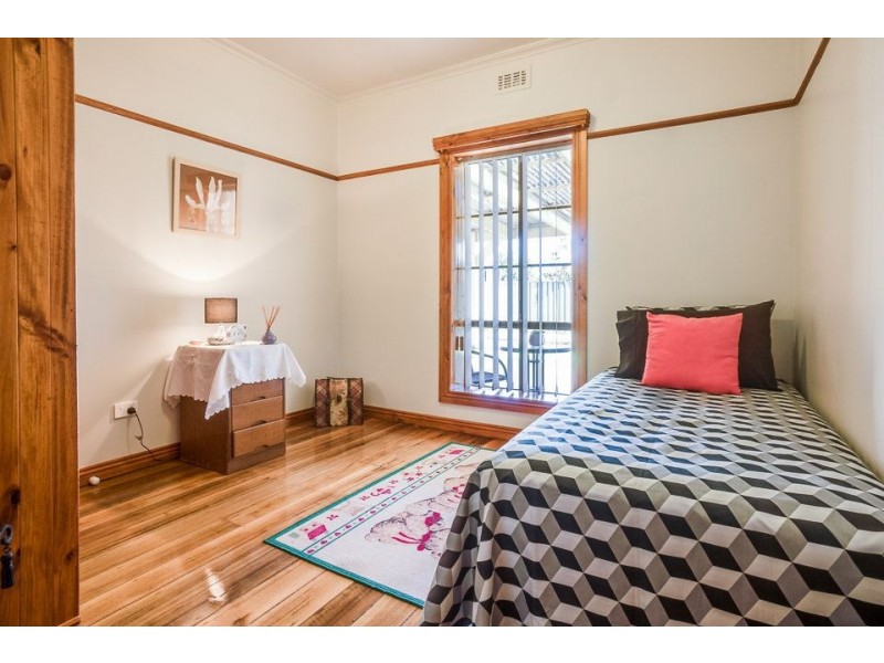 25 Mary Avenue, Werribee VIC 3030