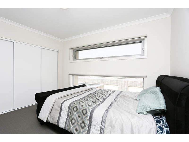 33/1-5 Thomas Carr Drive, Tarneit VIC 3029