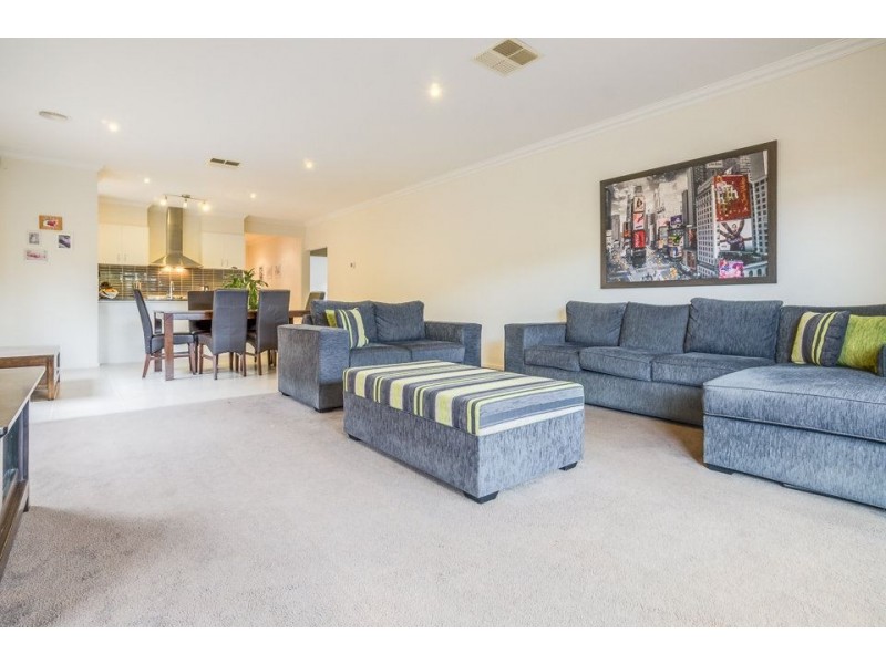 9 Copeton Avenue, Tarneit VIC 3029