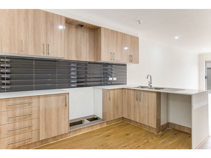 1/80 O’reilly Road, Tarneit VIC 3029