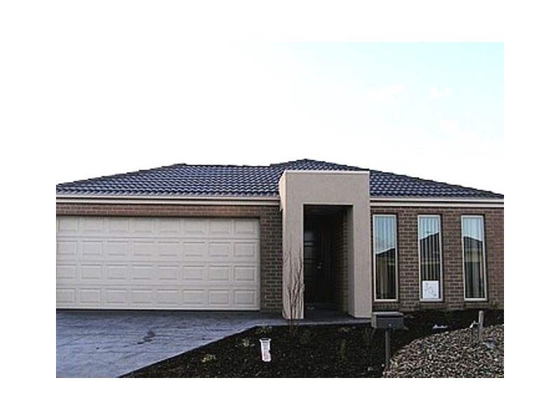 22 Blue Jay Crescent, Tarneit VIC 3029