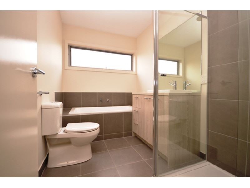 27/1-5 Thomas Carr Drive, Tarneit VIC 3029