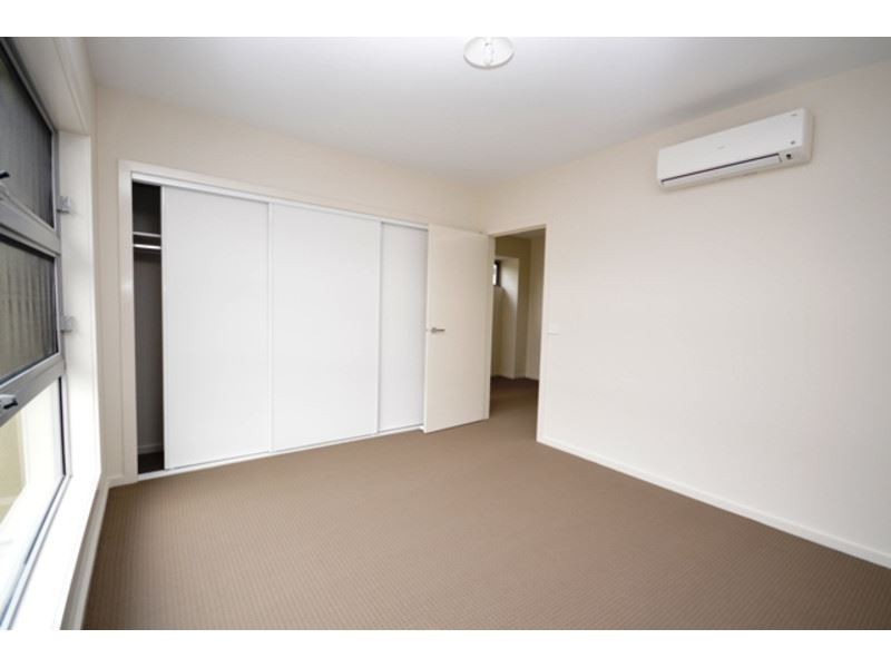 27/1-5 Thomas Carr Drive, Tarneit VIC 3029