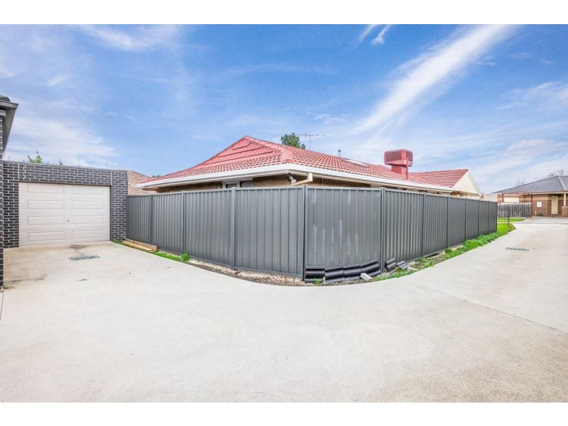 1/46 Buckingham Street, Sydenham VIC 3037