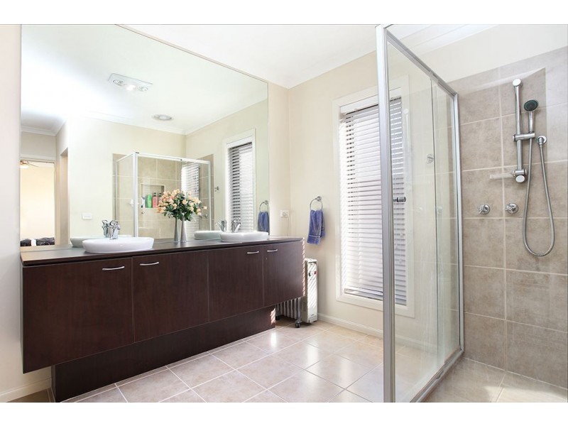 16 Lindeman Street, Tarneit VIC 3029