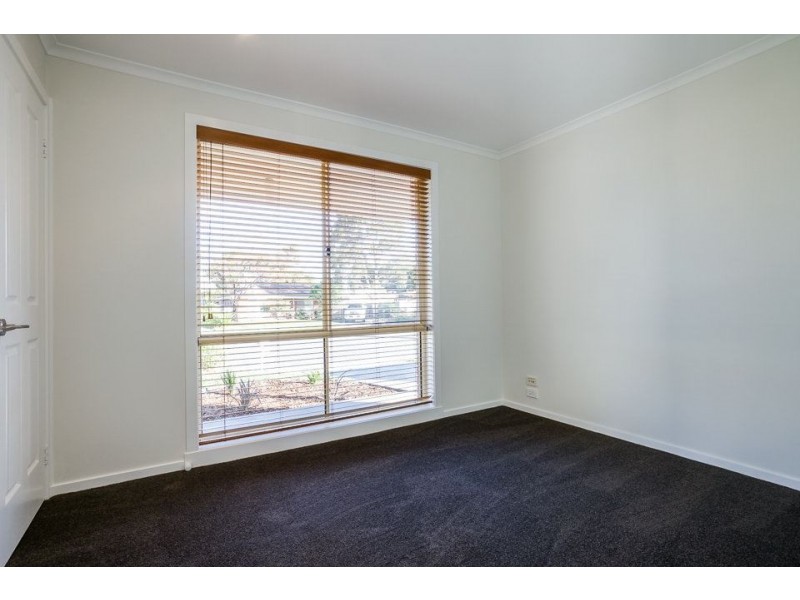 6 Zebra Finch Court, Hoppers Crossing VIC 3029