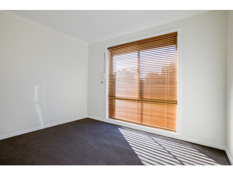 6 Zebra Finch Court, Hoppers Crossing VIC 3029
