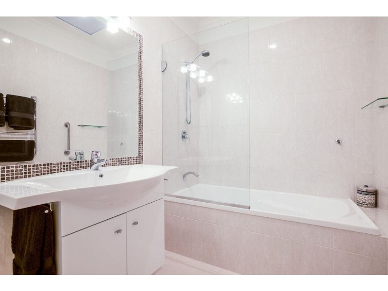 11 Meek Street, Werribee VIC 3030