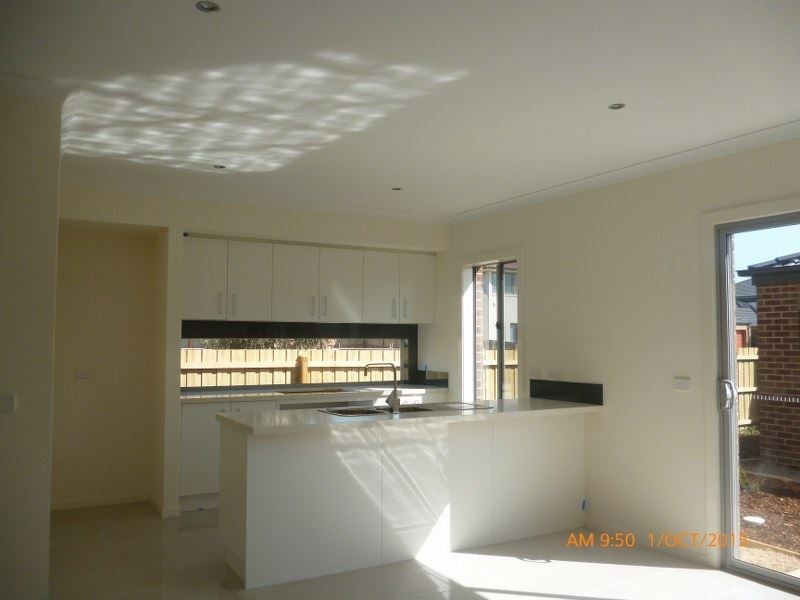 31 Maddock Street, Point Cook VIC 3030