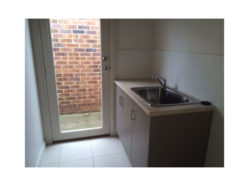 3/175 Princes Highway, Werribee VIC 3030