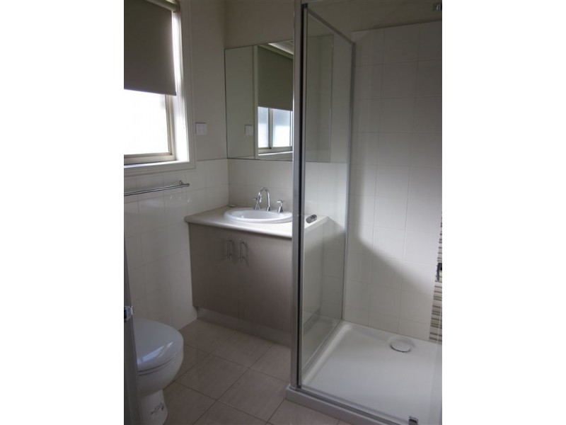 2/58 Wyndham Street, Werribee VIC 3030