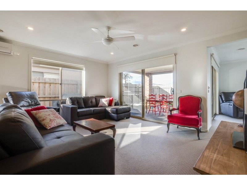 27 Morgan Crescent, Werribee VIC 3030