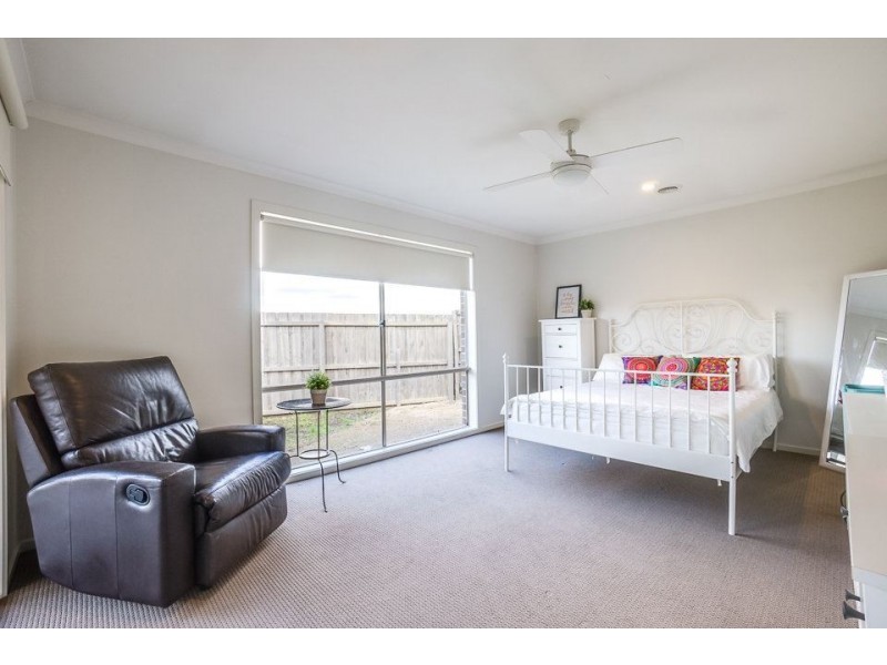27 Morgan Crescent, Werribee VIC 3030