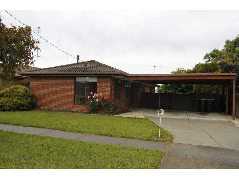 33 Kimberley Road, Werribee VIC 3030